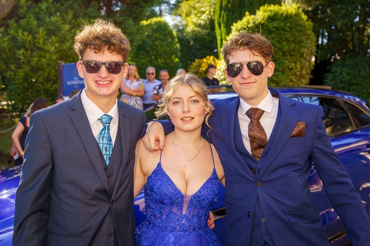 The future is bright for this glamorous trio at the Roseland Academy Prom 2026