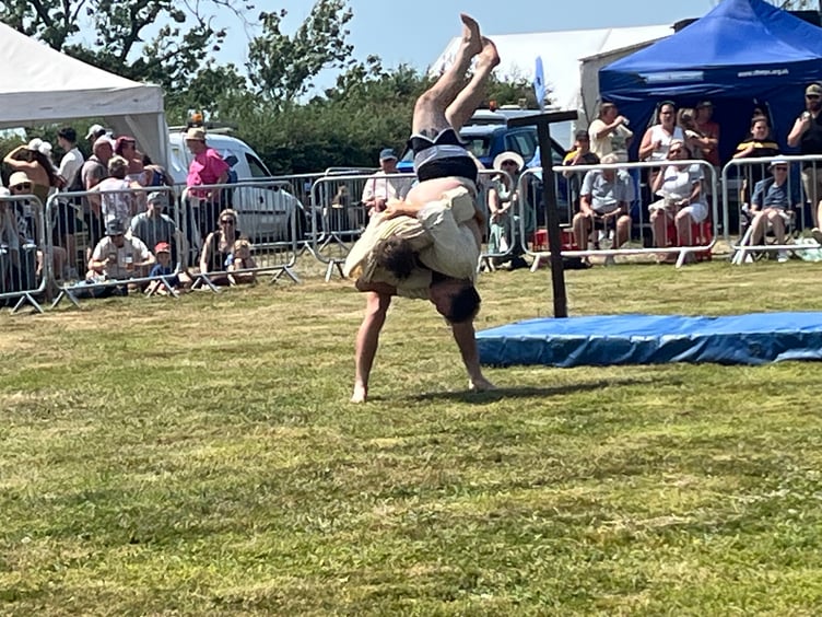 Cornish wrassling demonstration at the Stithians show