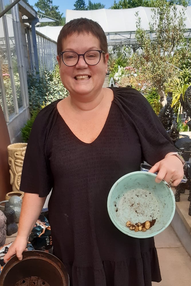 Jo Wilkins took top honours for the SMALLEST harvest – just 20g!