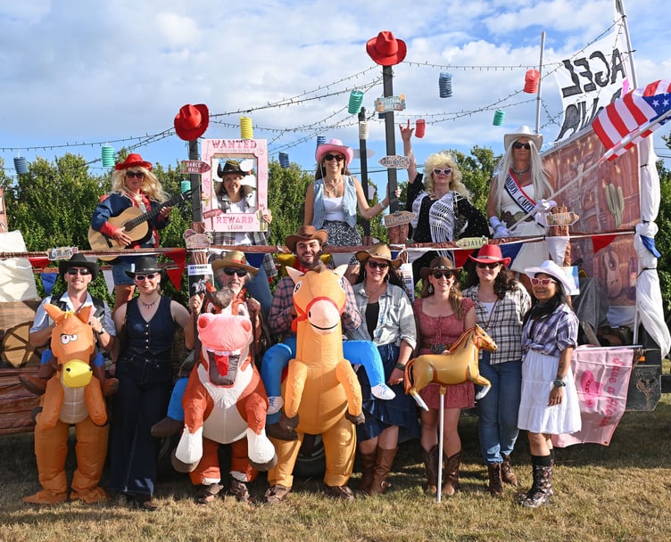 The Tintagel Dolls with Hoe Down! (Picture: Adrian Jasper)