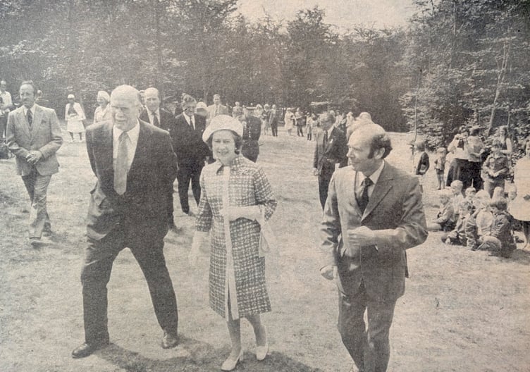 PP Queen Elizabeth QECP 1976
