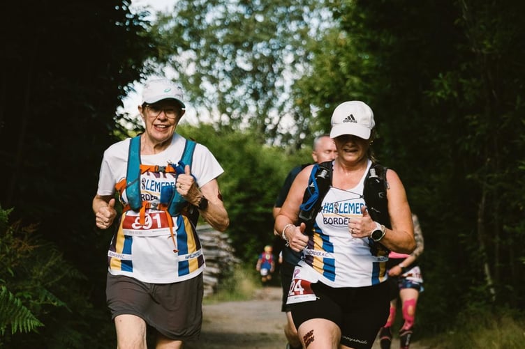 Ann Varnes and Sarah Barnett on the 50km trail