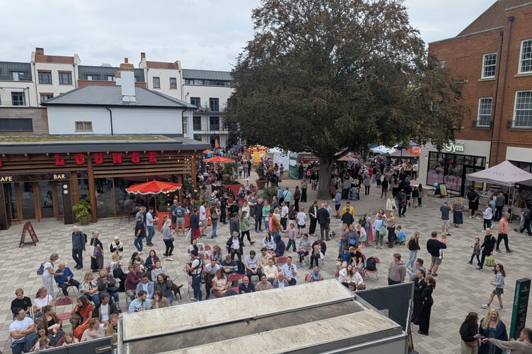 FH Farnham Food Festival Brightwells Yard PIC3.jpg
